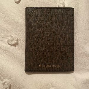 Micheal Kors Passport Holder
